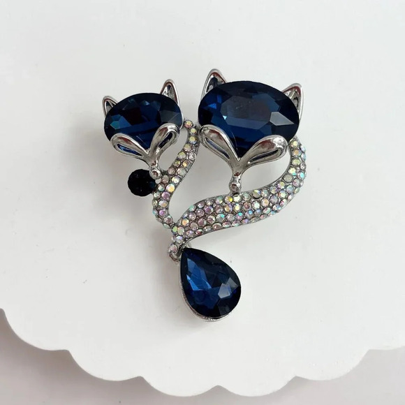 XL Blue & Iridescent Rhinestone Silver Toned Double Fox Large Dangle Brooch - Picture 2 of 8